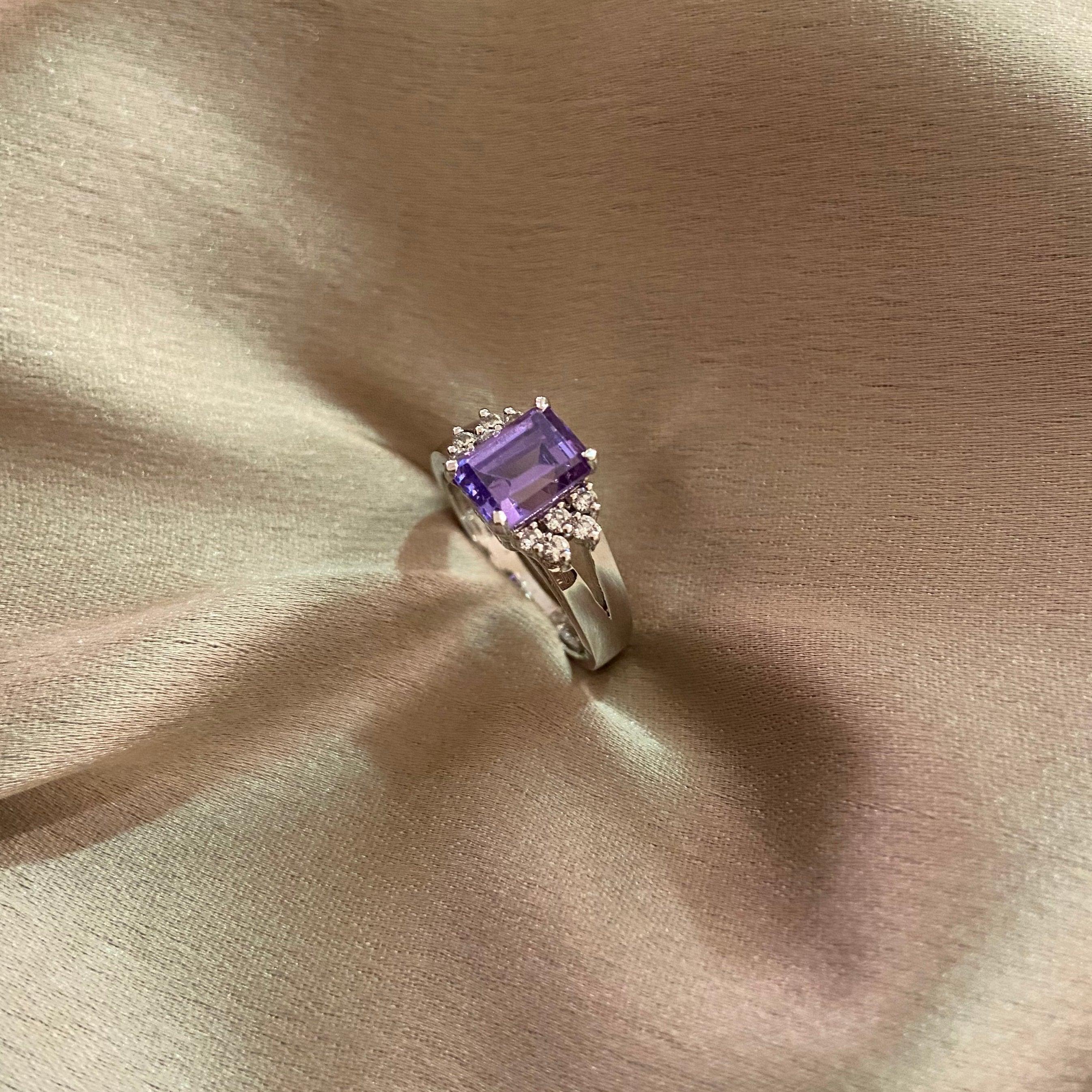 Amethyst CZ Sparkle Ring - Dyulokha