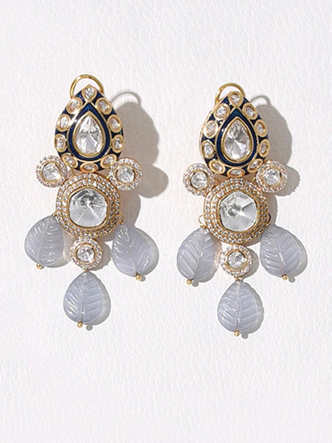 Stone Elegance Carved Beauty Earrings - Dyulokha