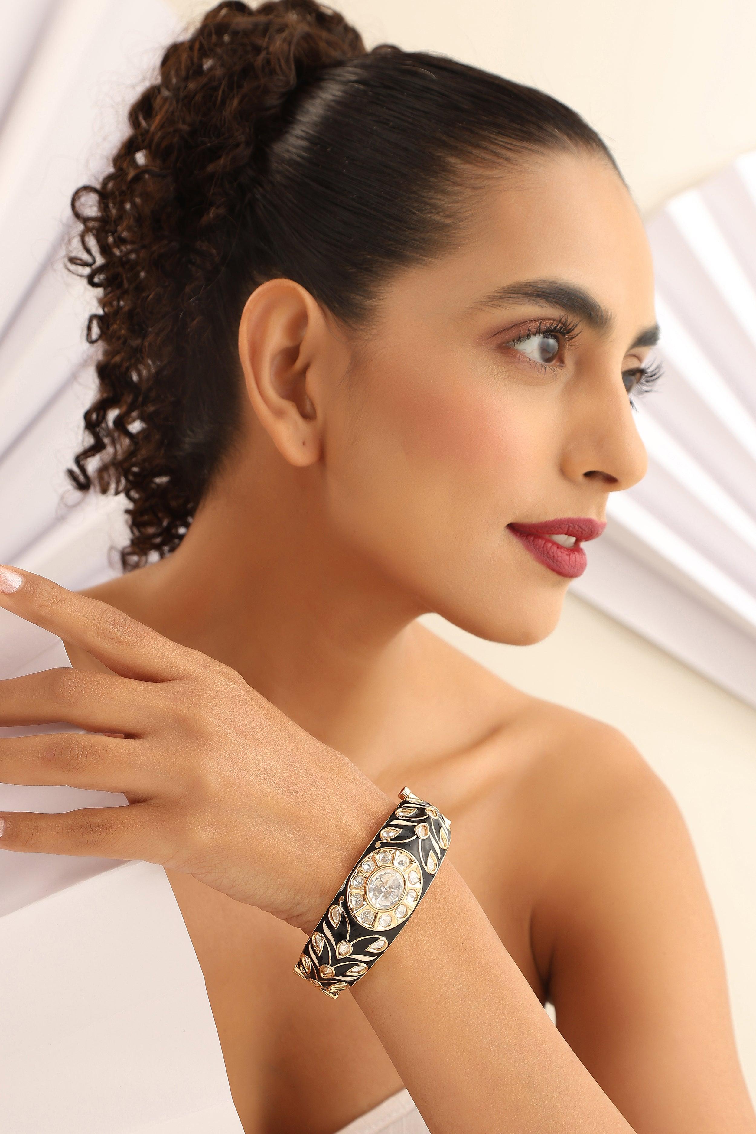 Embrace Elegance Polki Bracelet - Dyulokha