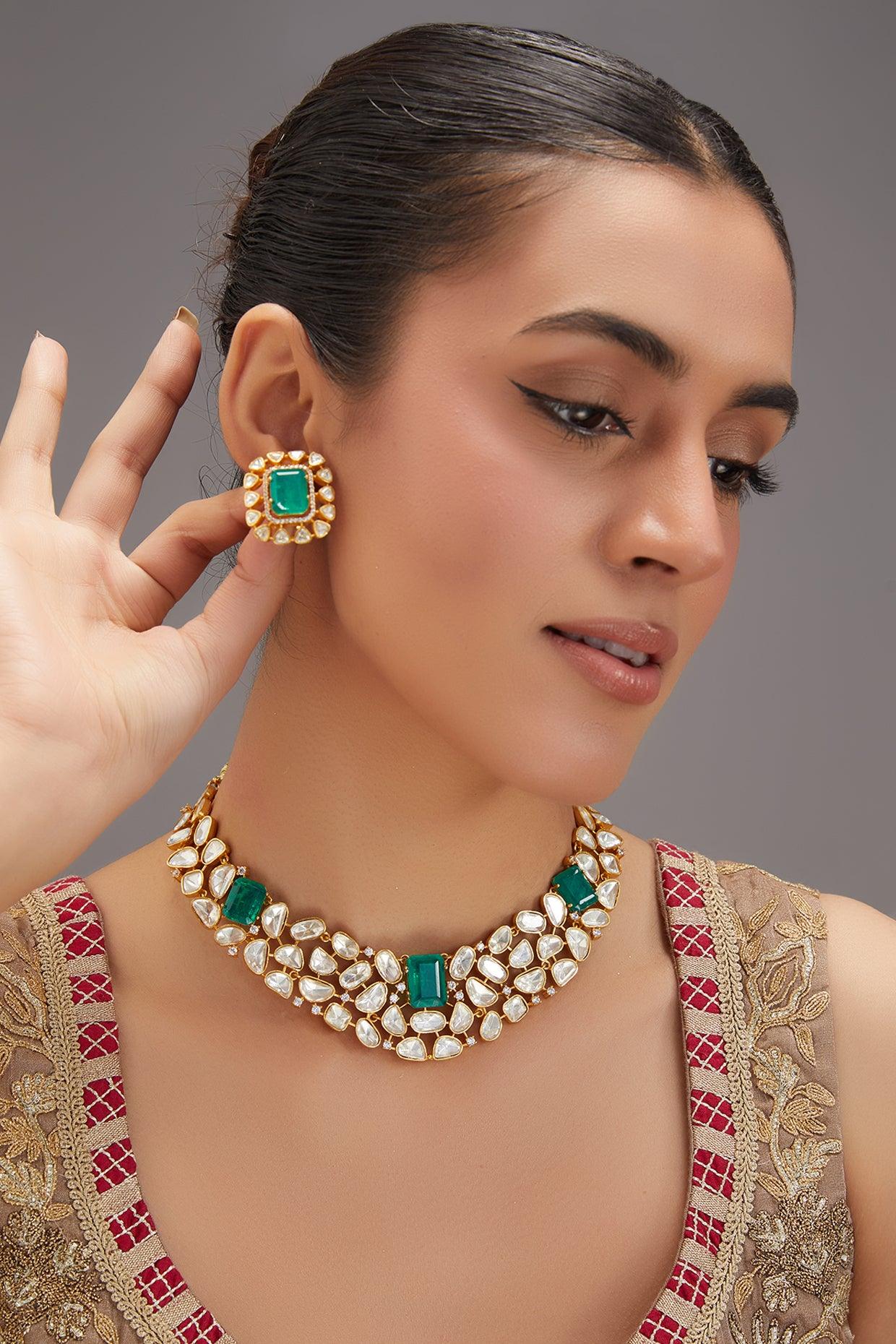 Emerald Kundan Necklace Set - Dyulokha