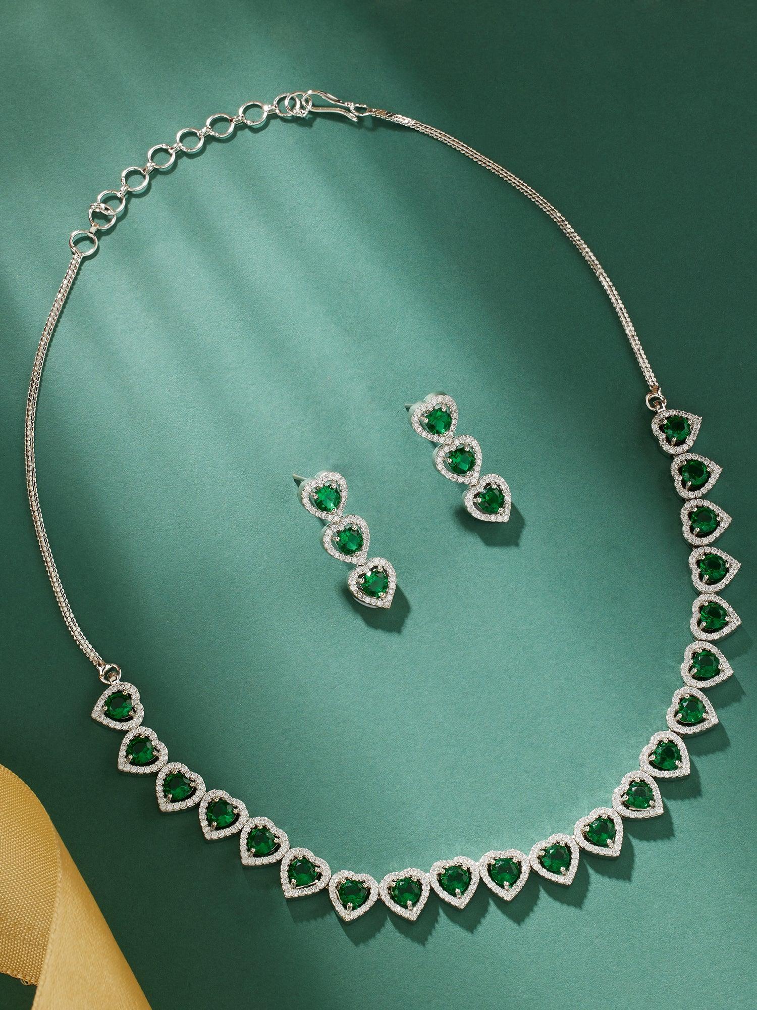 Heartfelt Elegance Emerald Necklace Set - Dyulokha