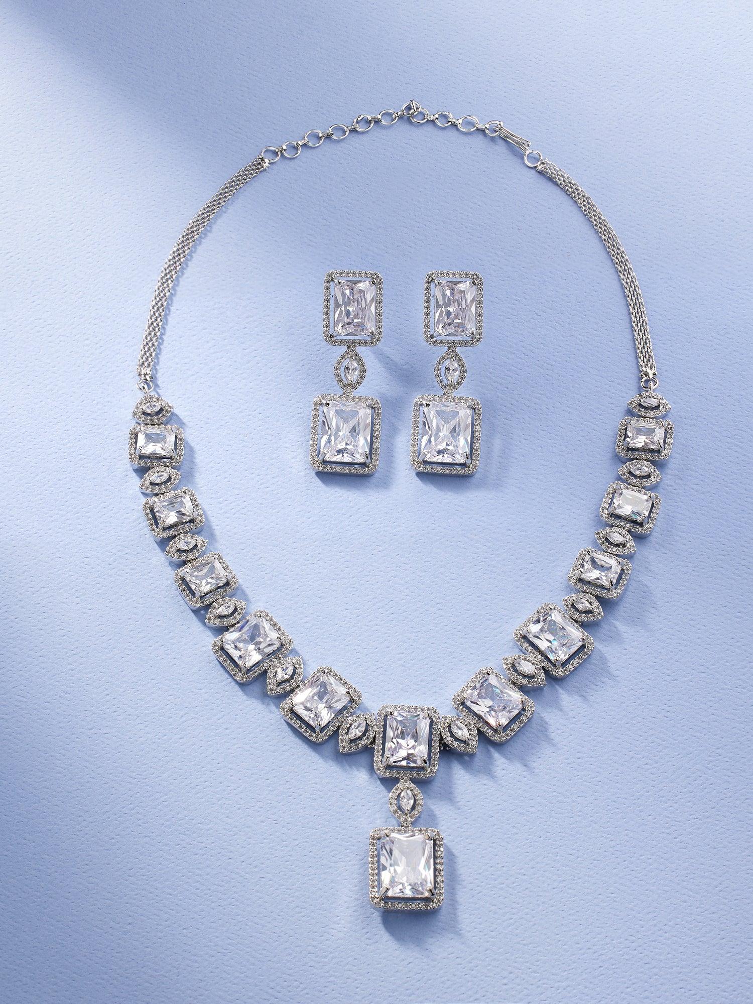 Rectangular Brilliance Necklace Set - Dyulokha