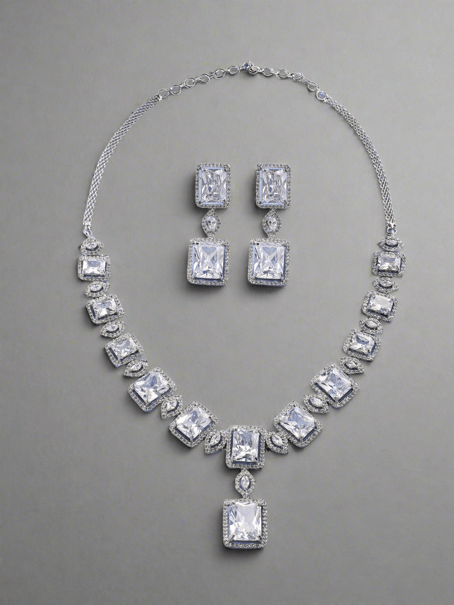 Rectangular Brilliance Necklace Set - Dyulokha