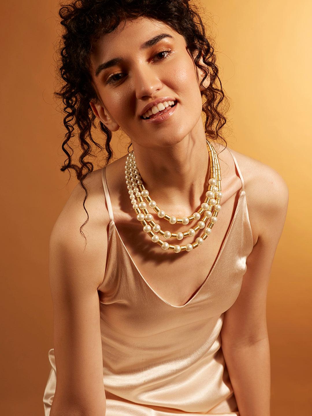 Modern Luxe Three-Layered Pearl Necklace - Dyulokha