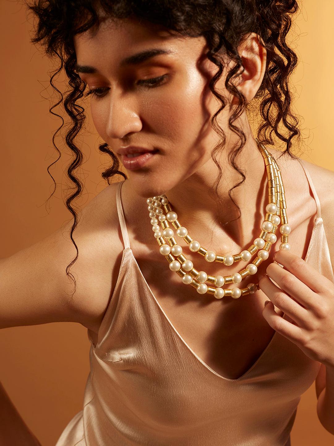 Modern Luxe Three-Layered Pearl Necklace - Dyulokha